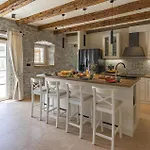 Tatil Evi In With Kitchen *