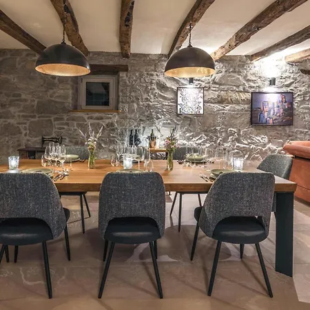 Amazing Home In Buzet Dom wakacyjny *