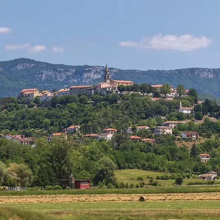 Amazing Home In Buzet Dom wakacyjny *