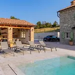 Awesome Home In Buzet Buzet